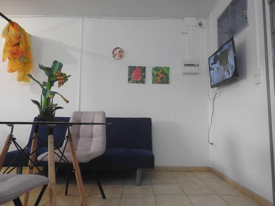 Studio Hibiscus-Ch Vue Sur Mer,Plage,Clim Лез Анс-д'Арле Екстериор снимка